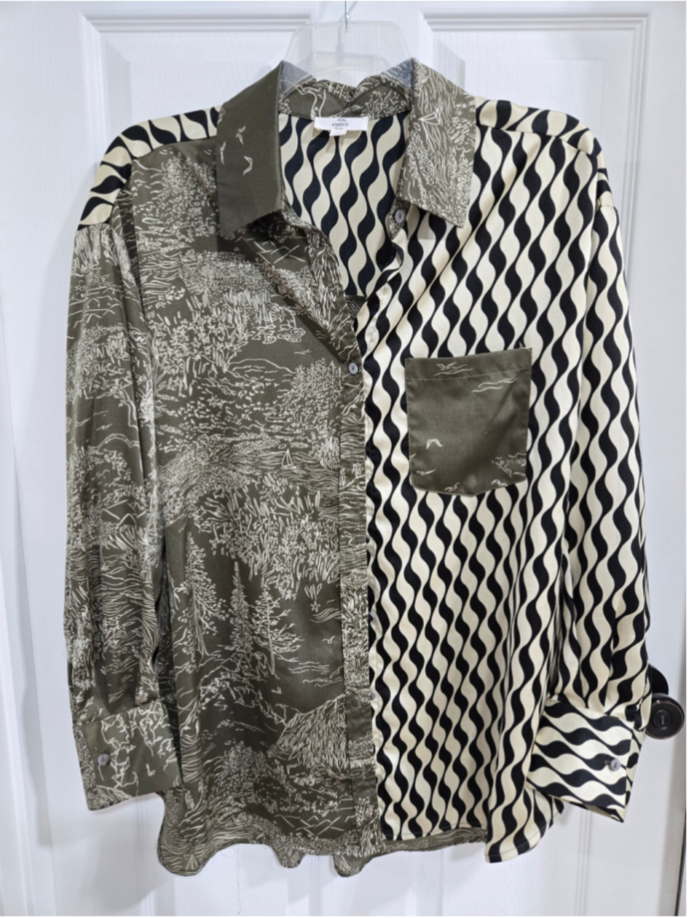 Entro Button Down Shirt womens Large Olive Black Patterned Long Sleeve